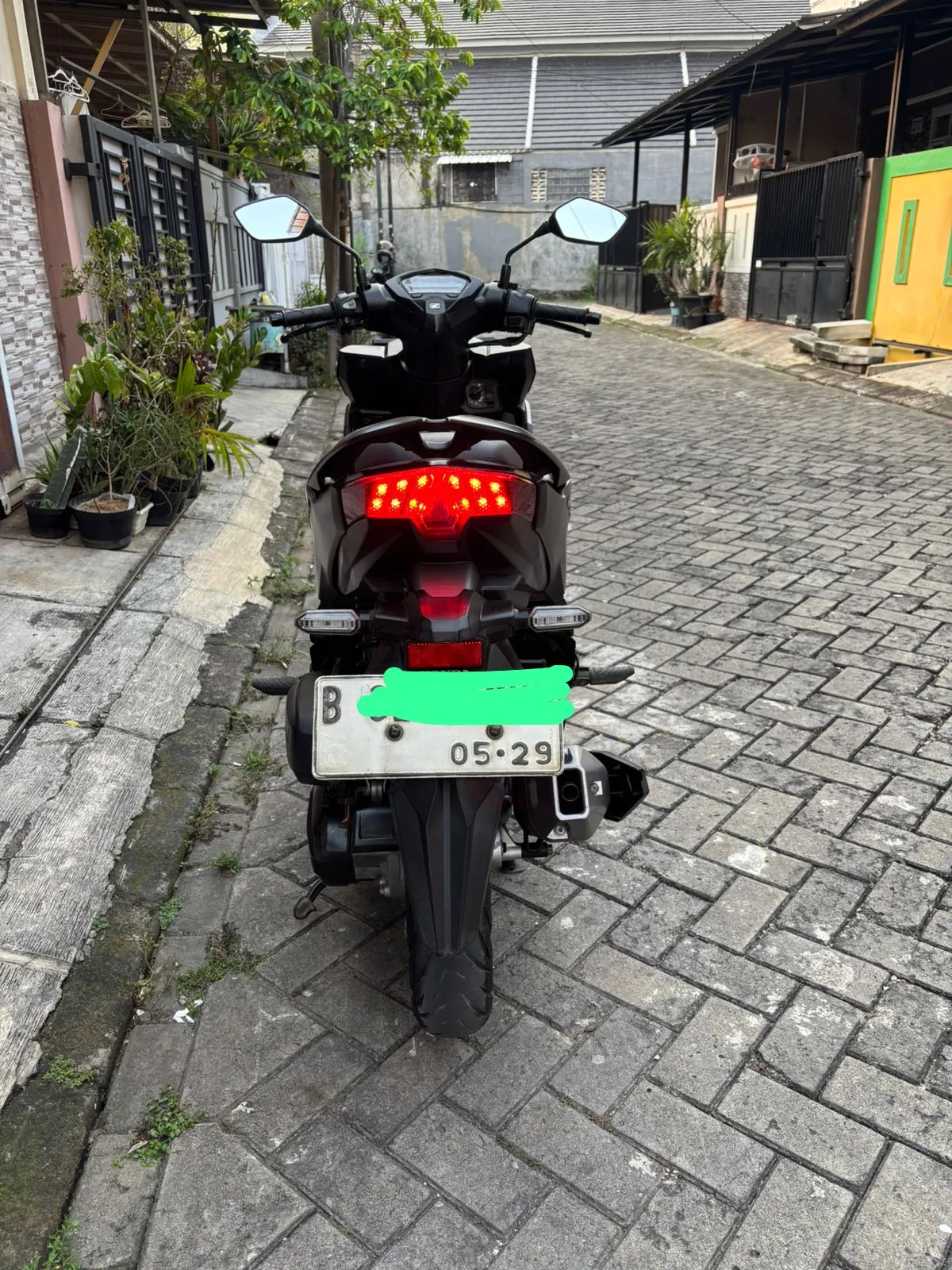 Motor Honda Vario 125cc CBS ISS Bekas 2024 motor bekas Jakarta Barat