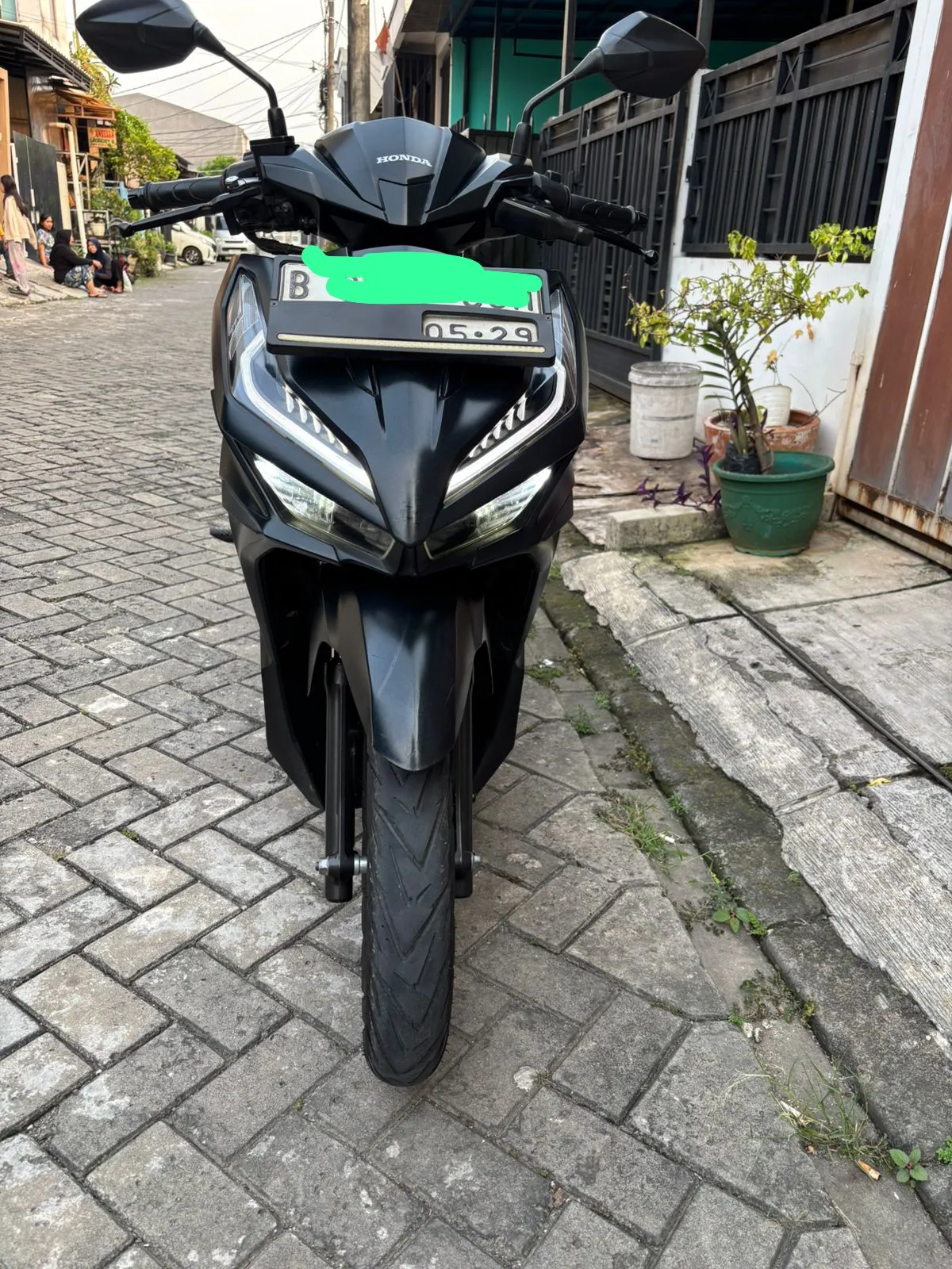 Motor Honda Vario 125cc CBS ISS Bekas 2024 motor bekas Jakarta Barat